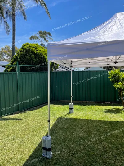 Pop Up Marquee - 3 x 3m w/ Walls