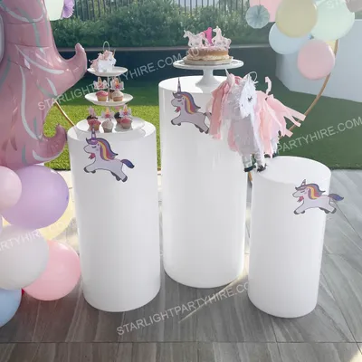 White Round Plinth - Set of 3